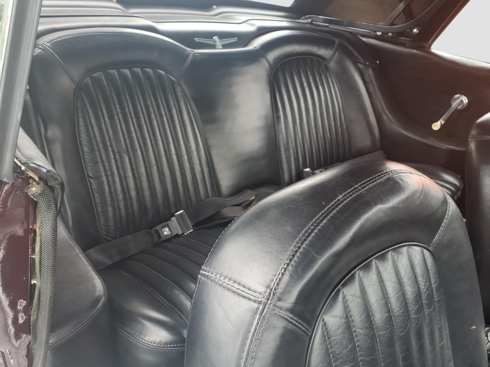 1960 Ford THUNDERBIRD 2 DR