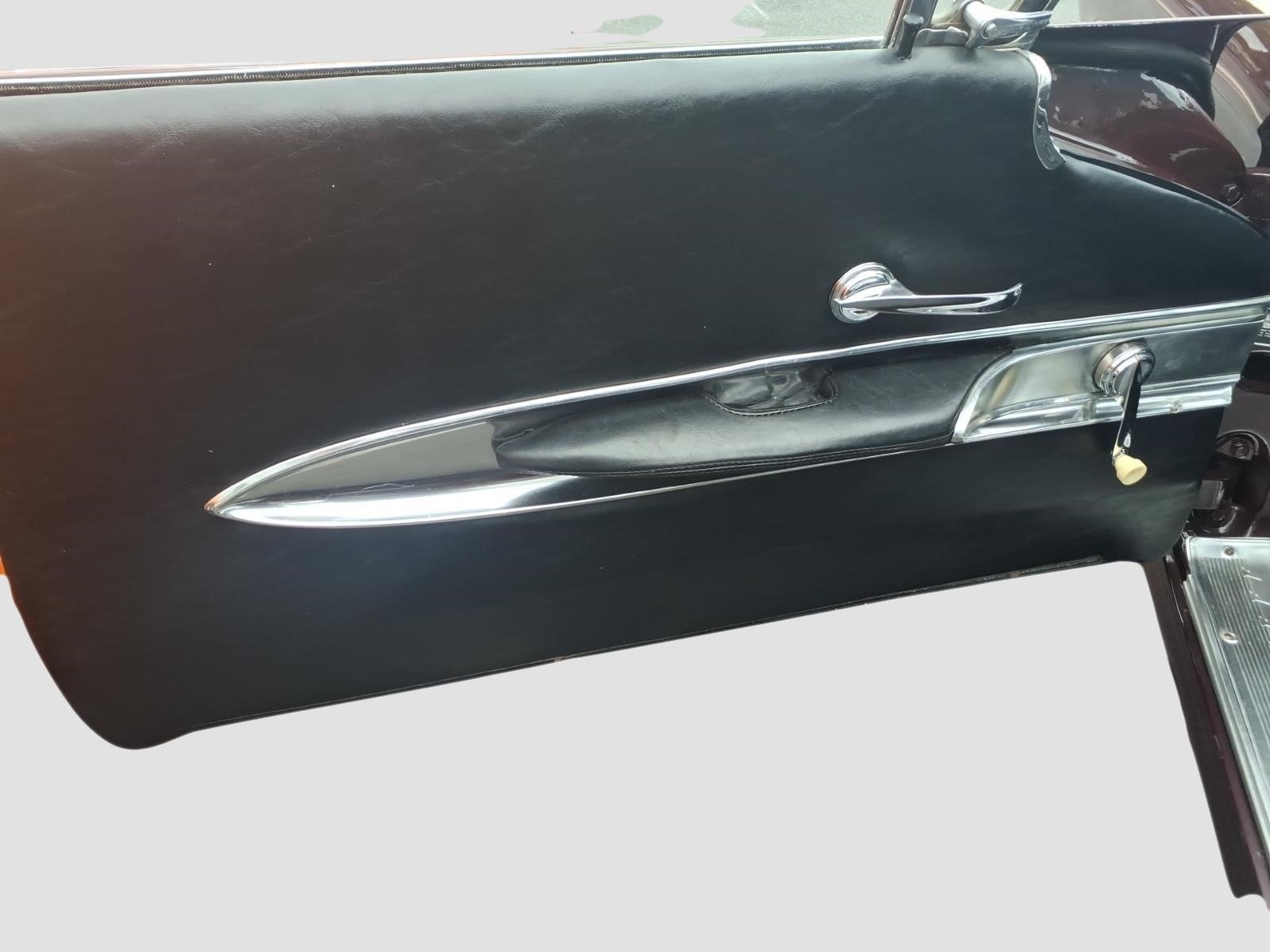 1960 Ford THUNDERBIRD 2 DR