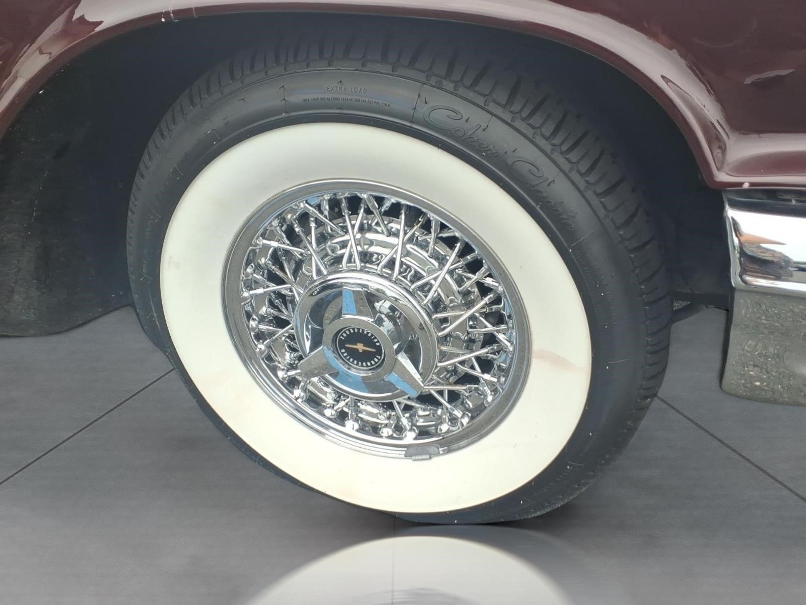 1960 Ford THUNDERBIRD 2 DR