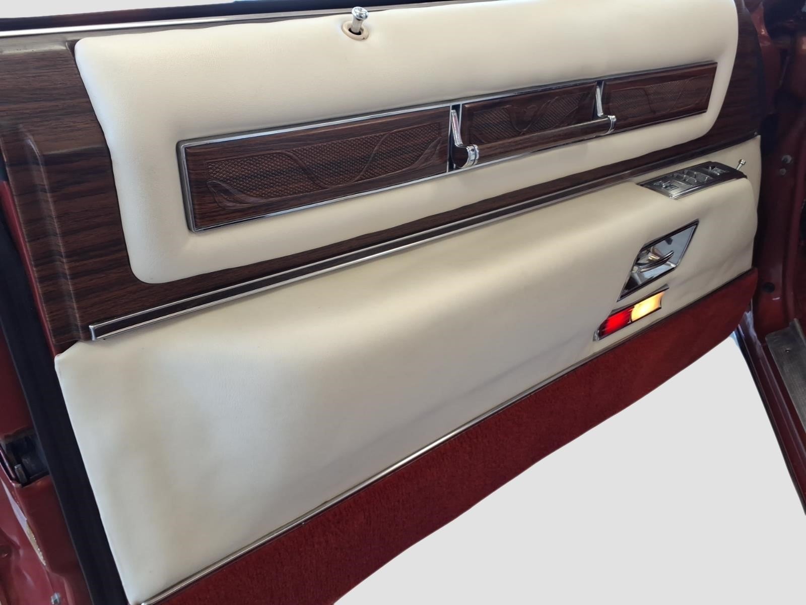 1976 Cadillac ELDORADO 4 DR