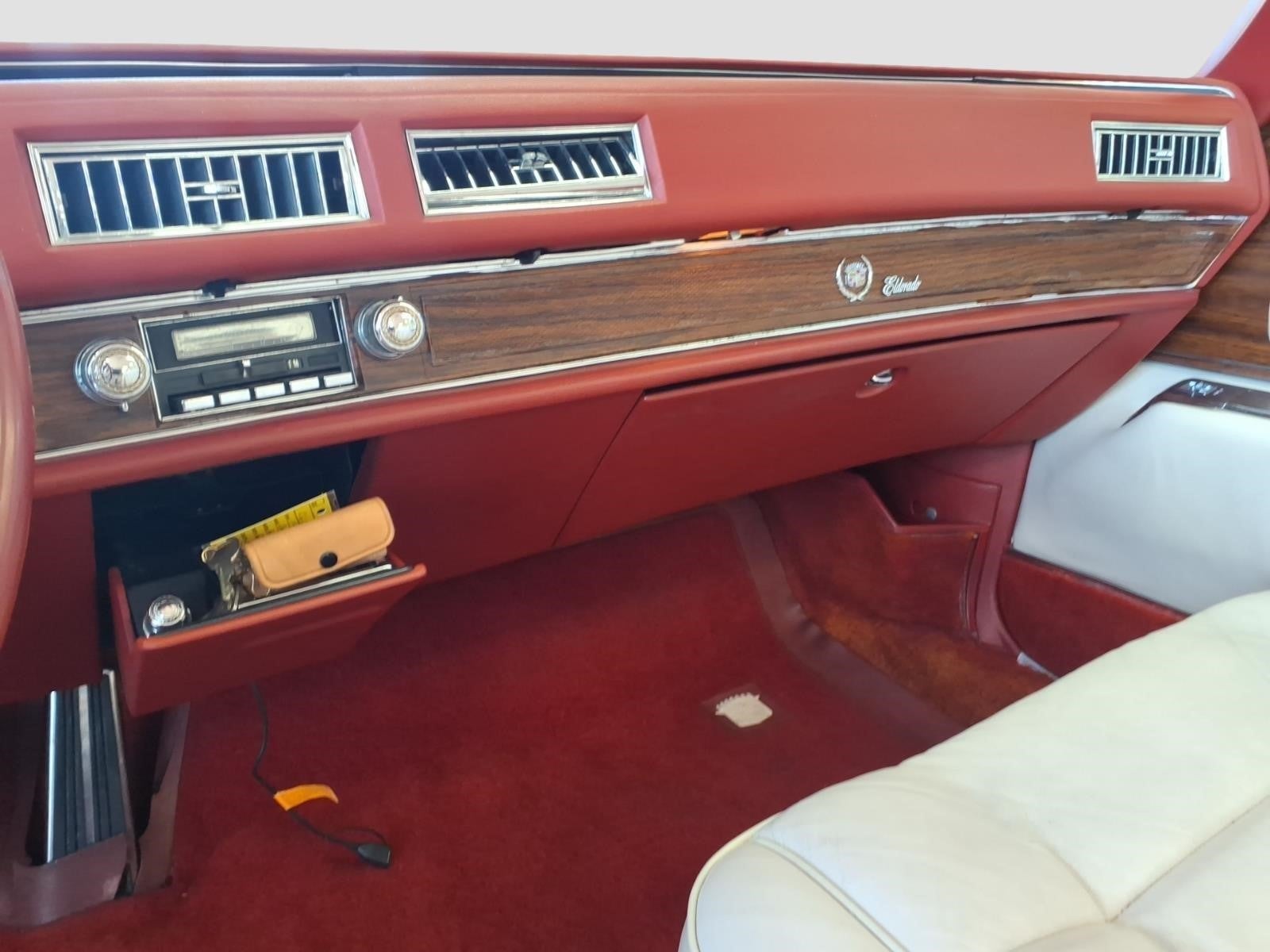 1976 Cadillac ELDORADO 4 DR