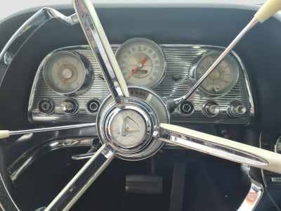 1960 Ford Thunderbird Deluxe