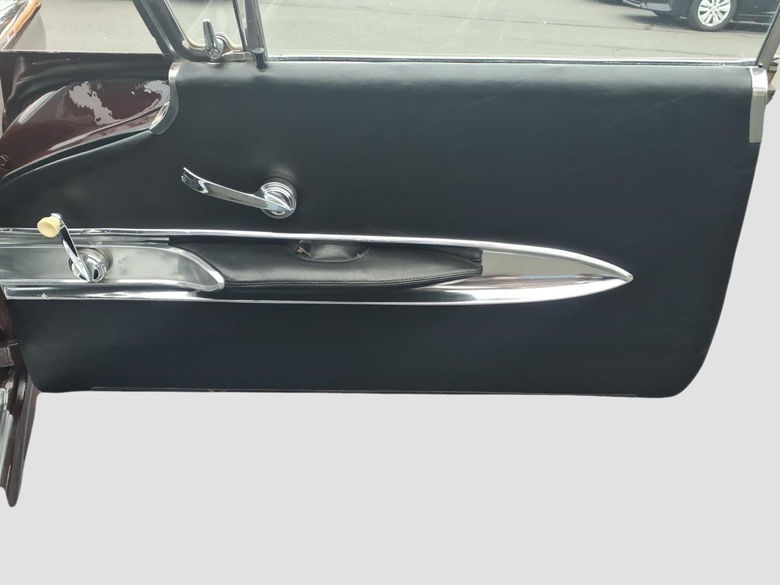 1960 Ford Thunderbird Deluxe