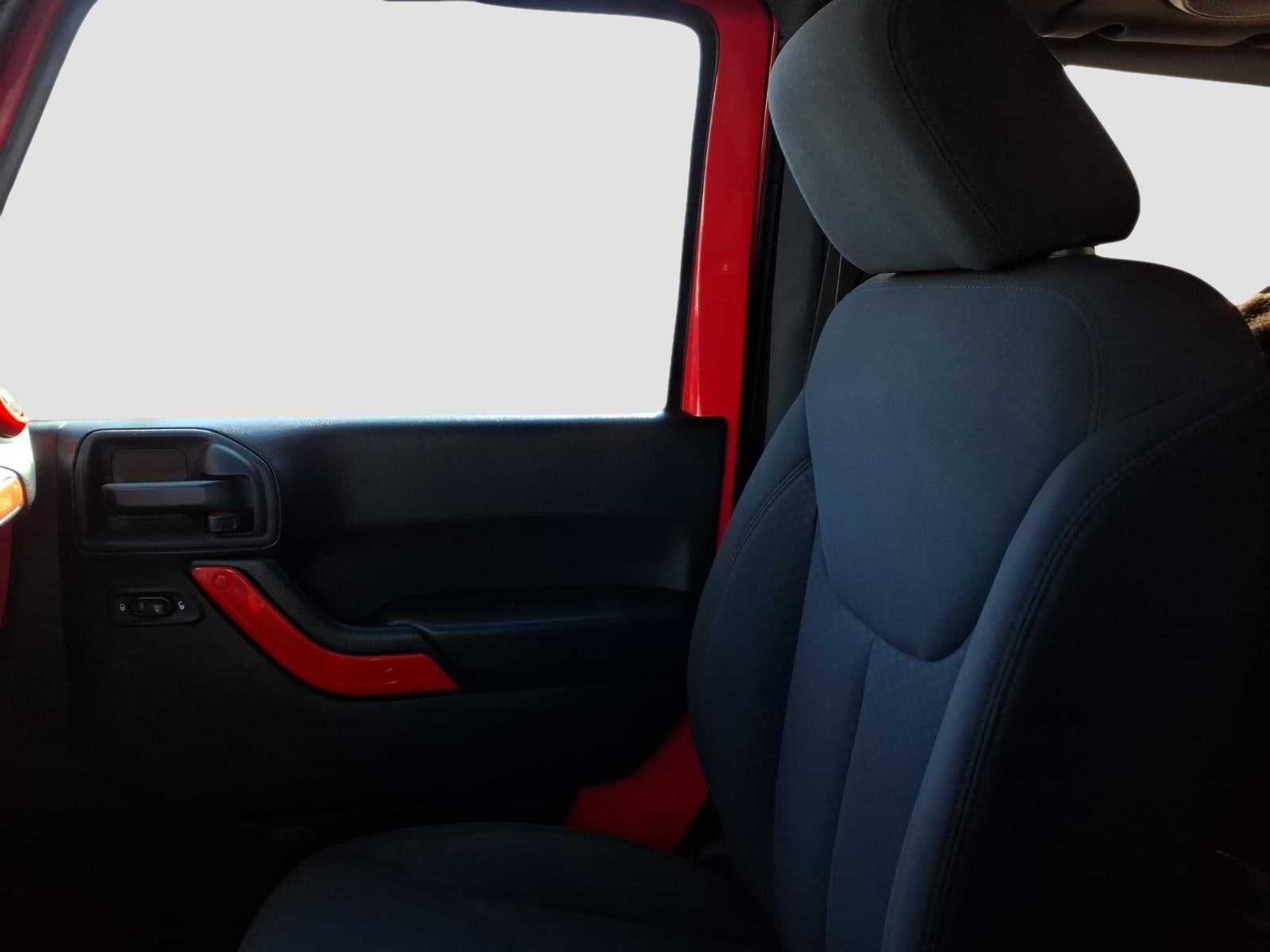 2013 Jeep Wrangler 4WD 2DR SPORT