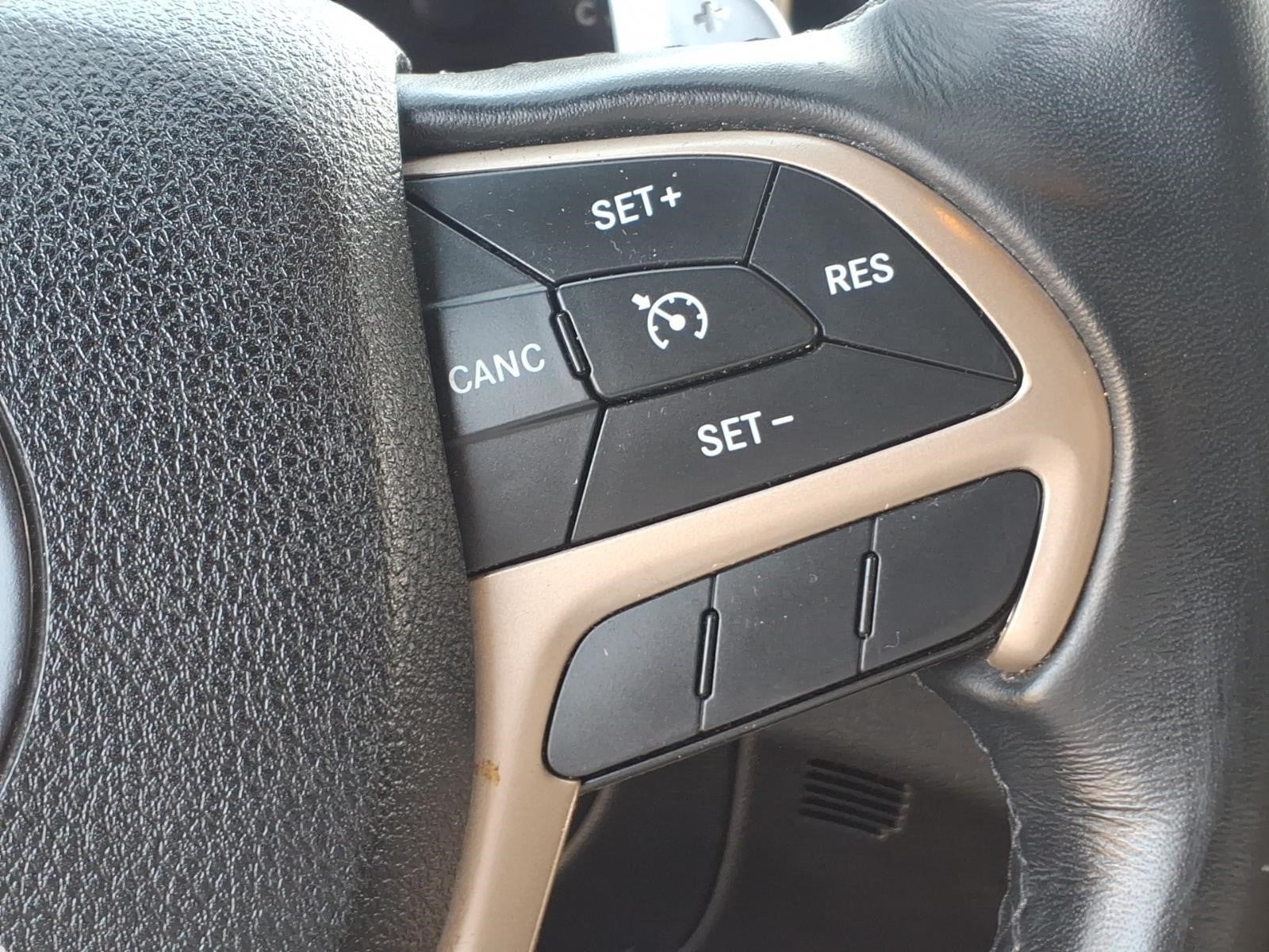 2015 Jeep Grand Cherokee Laredo E