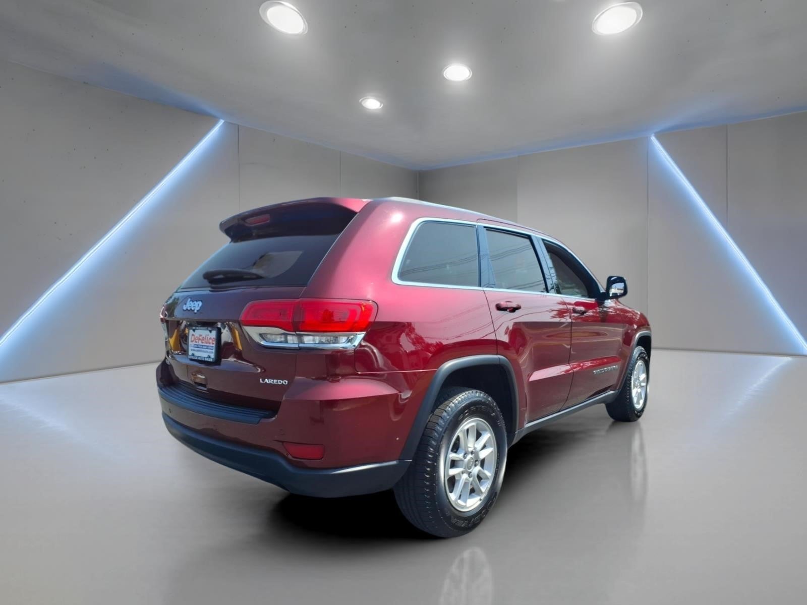 2019 Jeep Grand Cherokee Laredo E