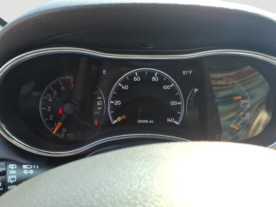 2019 Jeep Grand Cherokee Laredo E