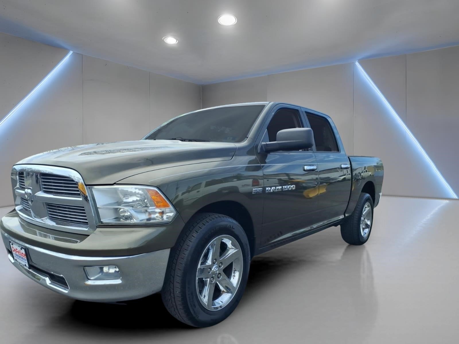 2012 RAM 1500 4WD CREW CAB 140.5 BIG H