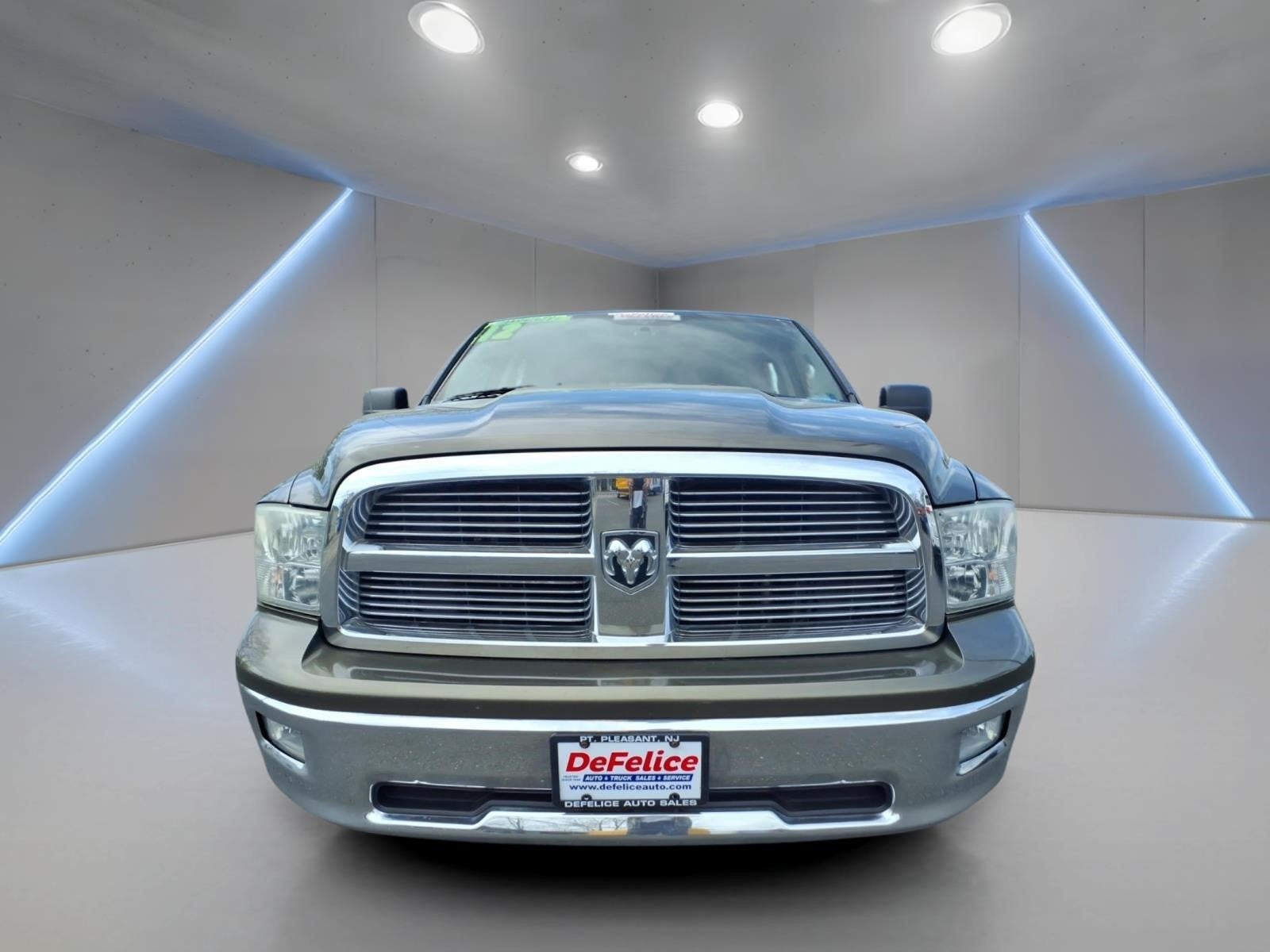 2012 RAM 1500 4WD CREW CAB 140.5 BIG H