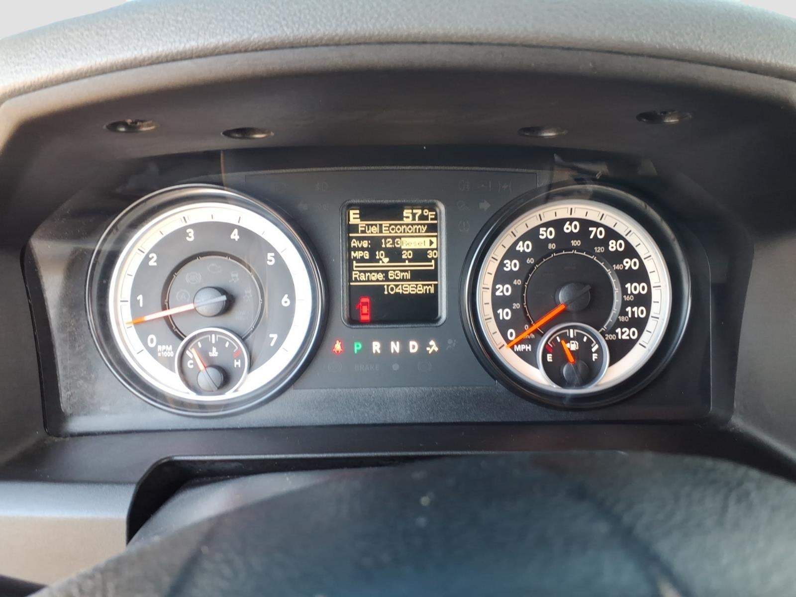 2014 RAM 1500 4WD QUAD CAB 140.5 BIG H