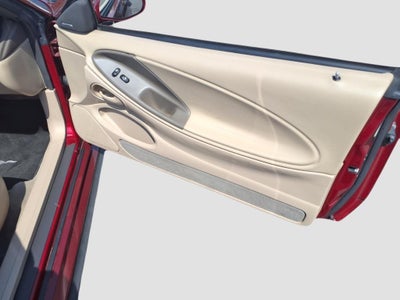 2004 Ford Mustang GT Deluxe