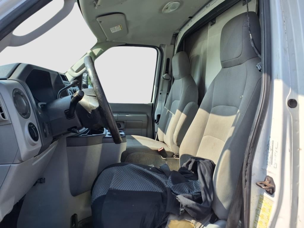 2010 Ford E-Series E-350 SD