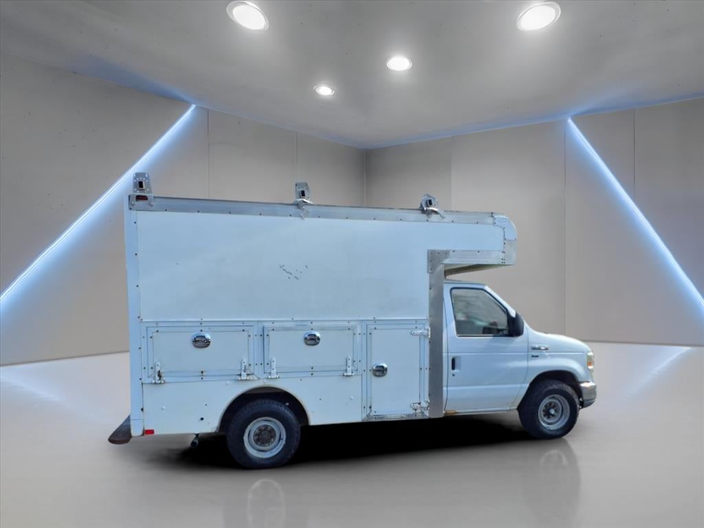 2010 Ford E-Series E-350 SD