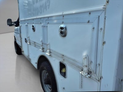 2010 Ford E-Series E-350 SD