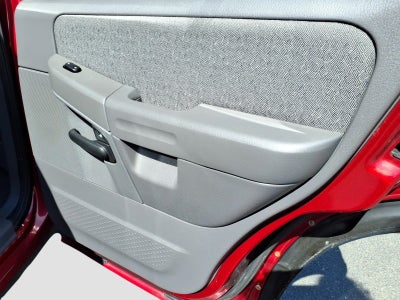 2005 Ford Explorer XLS