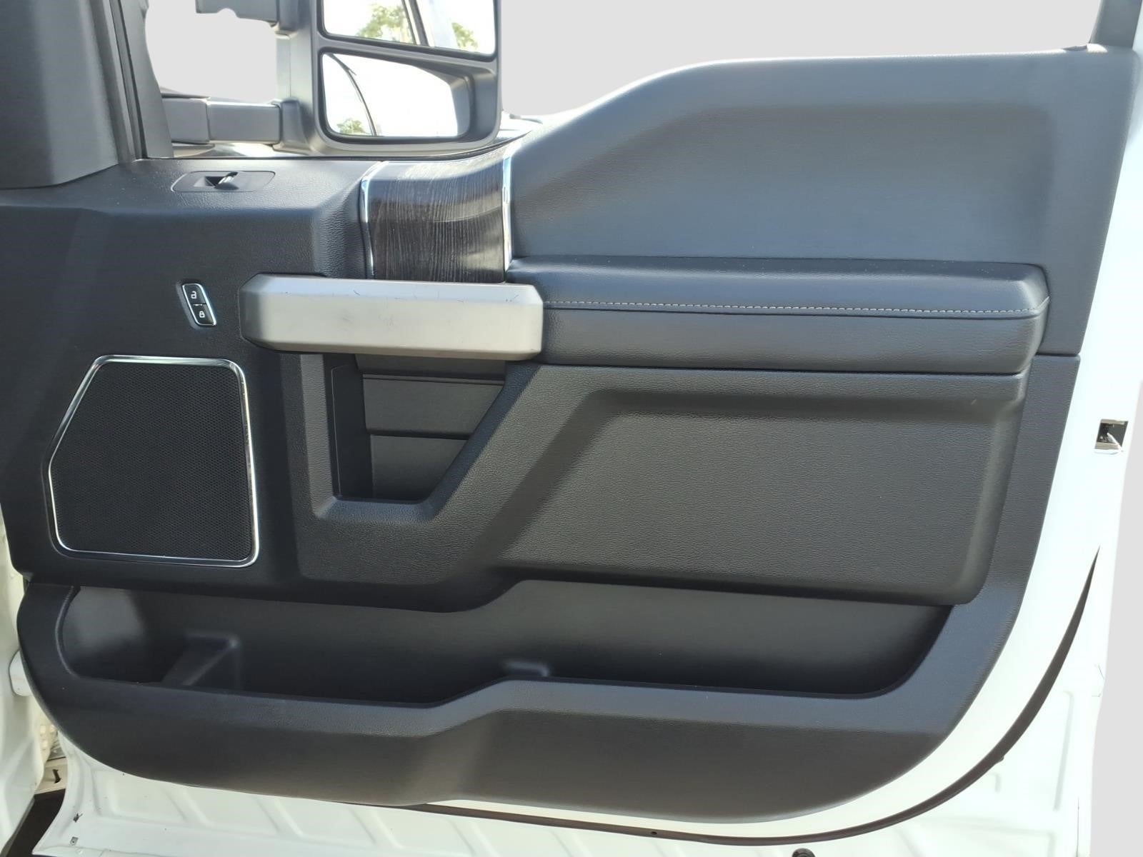 2020 Ford F-250 Super Duty Lariat