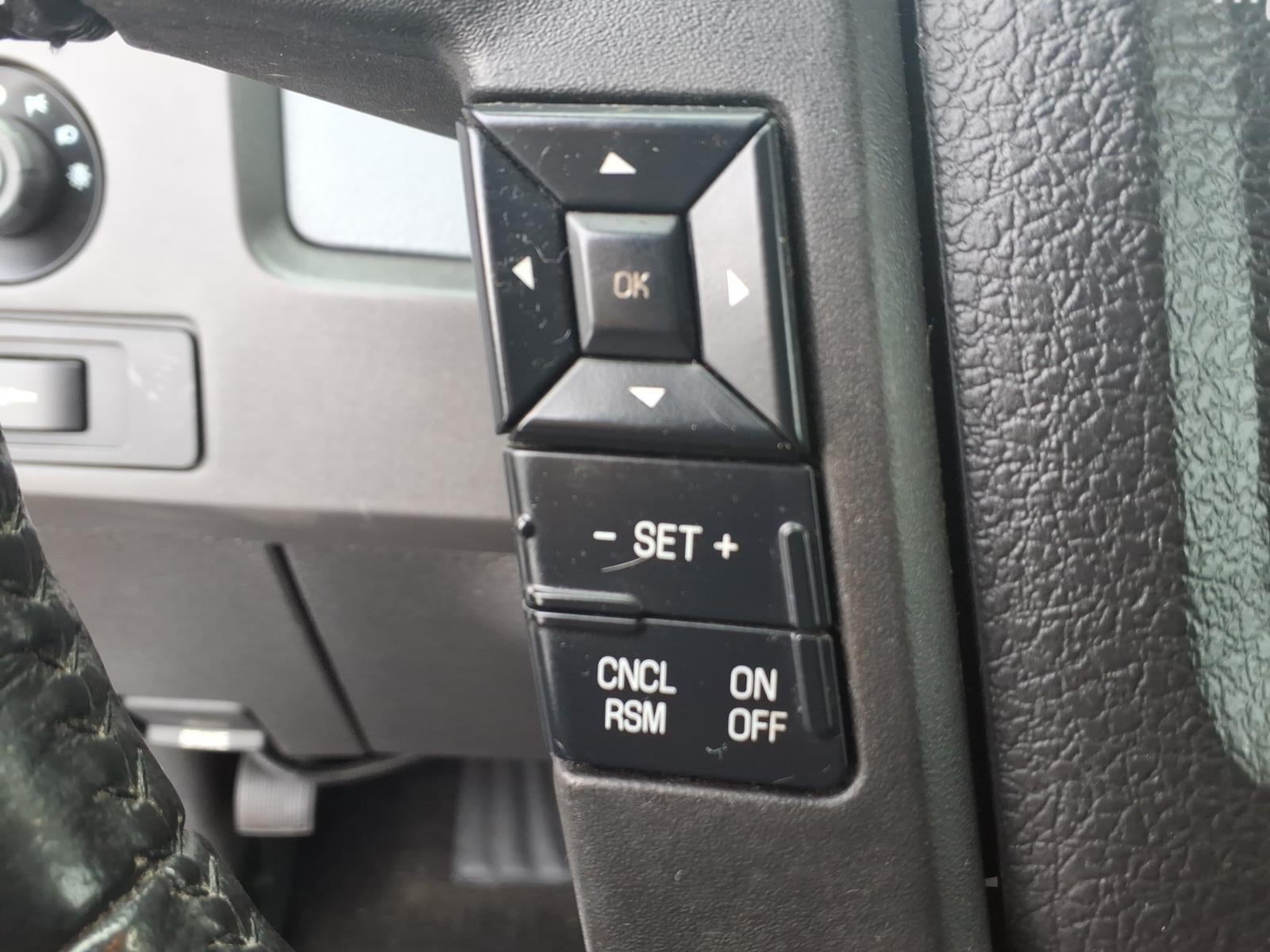 2014 Ford F-150 4WD SUPERCAB 163 XLT