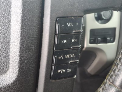 2014 Ford F-150 4WD SUPERCAB 163 XLT