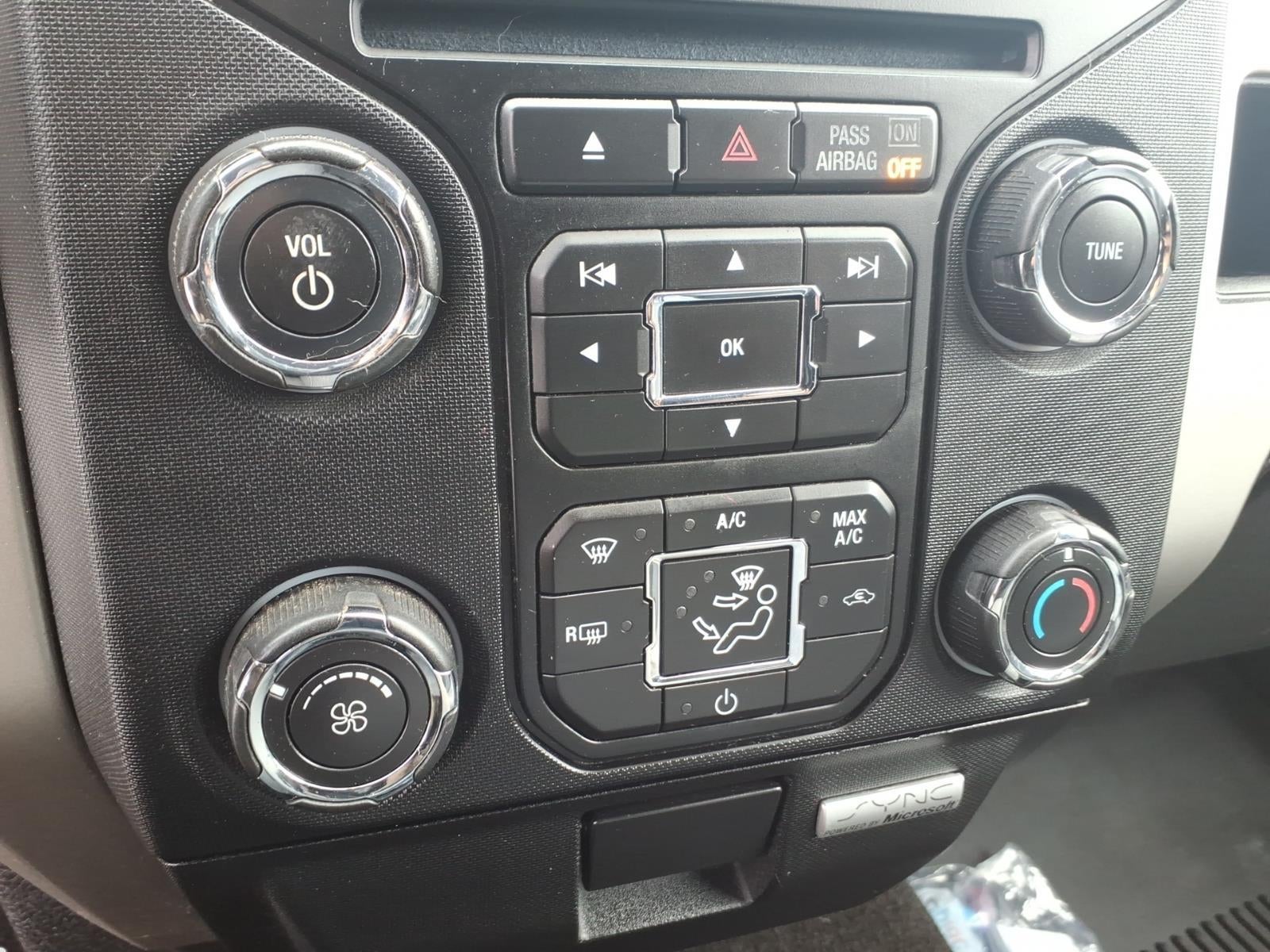 2014 Ford F-150 4WD SUPERCAB 163 XLT