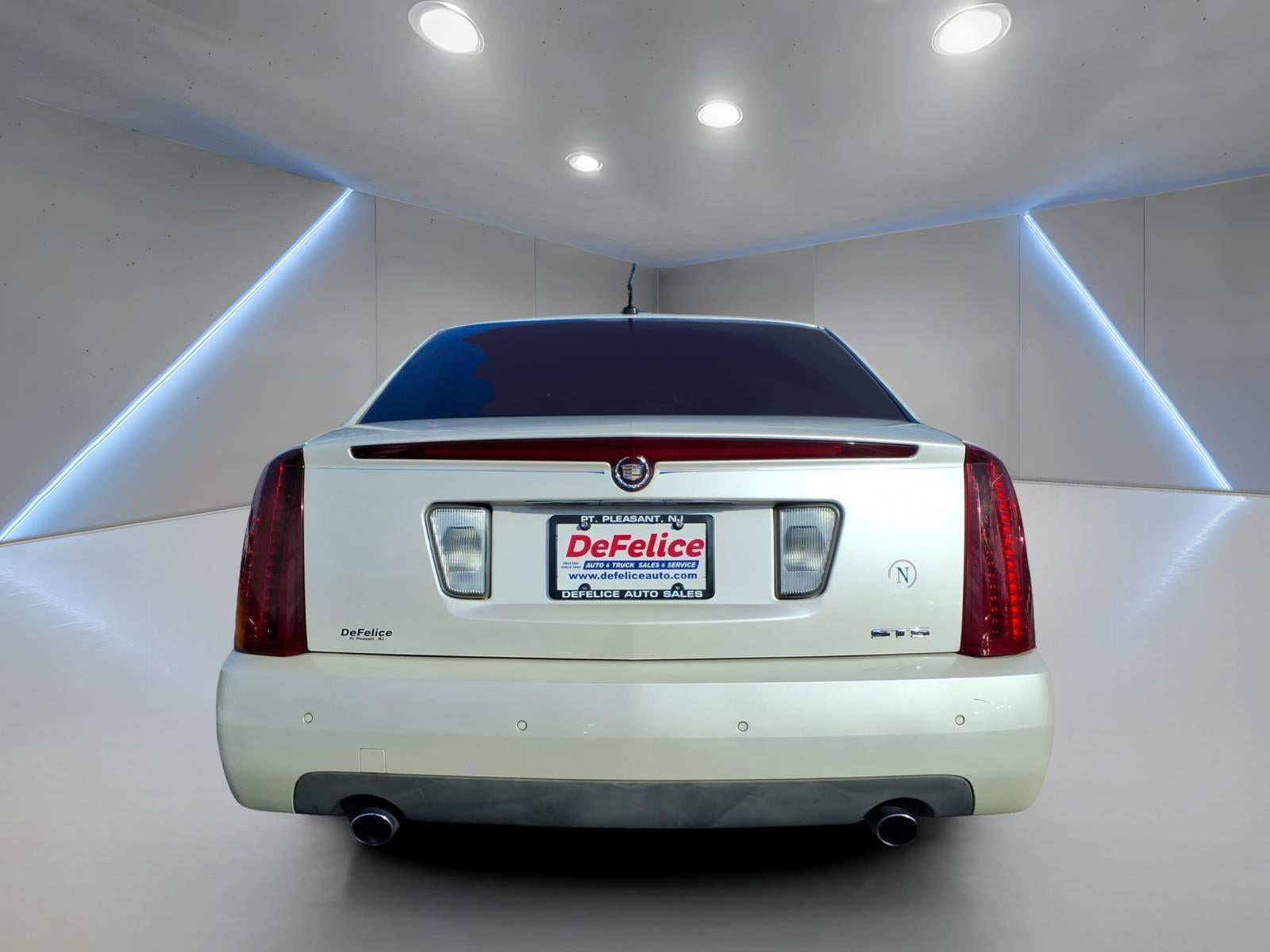 2005 Cadillac STS 4dr Sdn V6