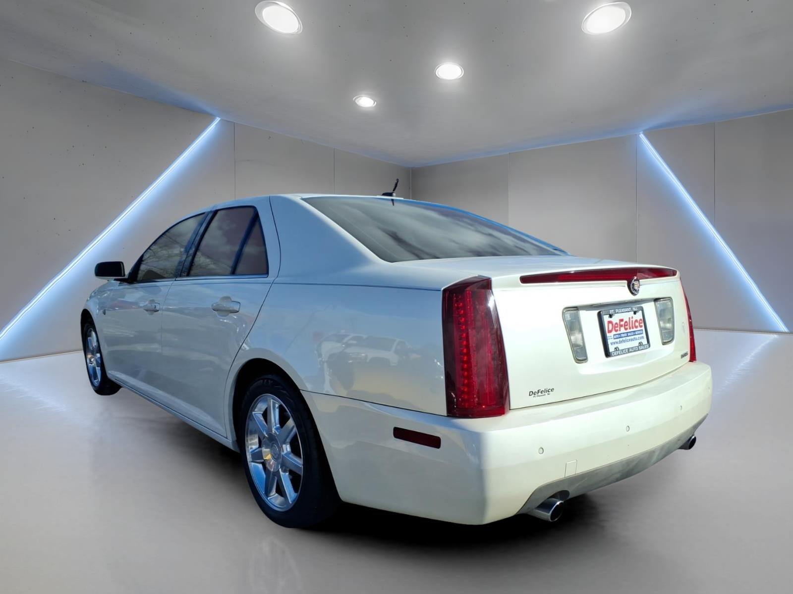 2005 Cadillac STS 4dr Sdn V6
