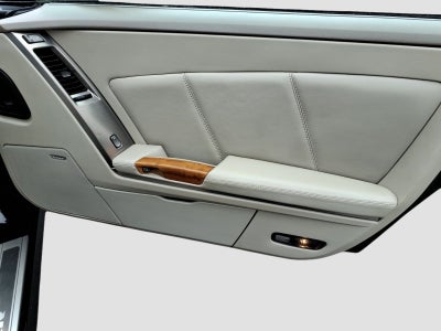 2005 Cadillac XLR Base