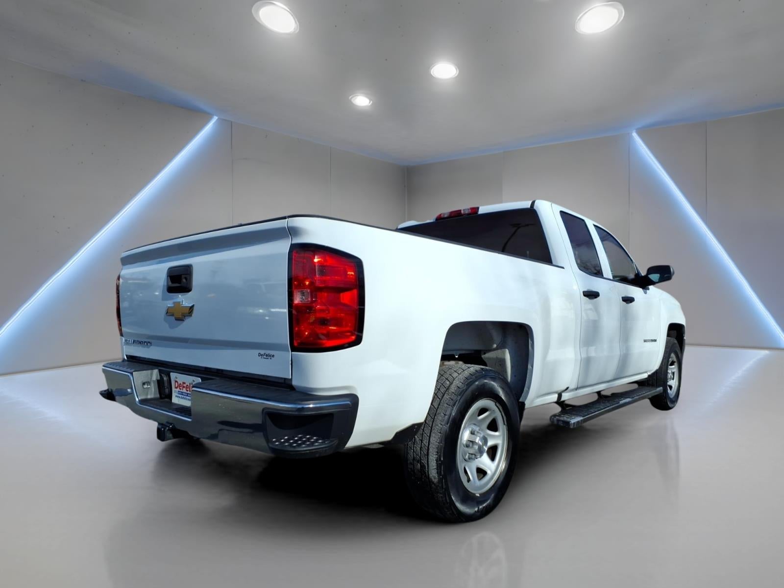 2018 Chevrolet Silverado 1500 4WD DOUBLE CAB 143.5 WOR
