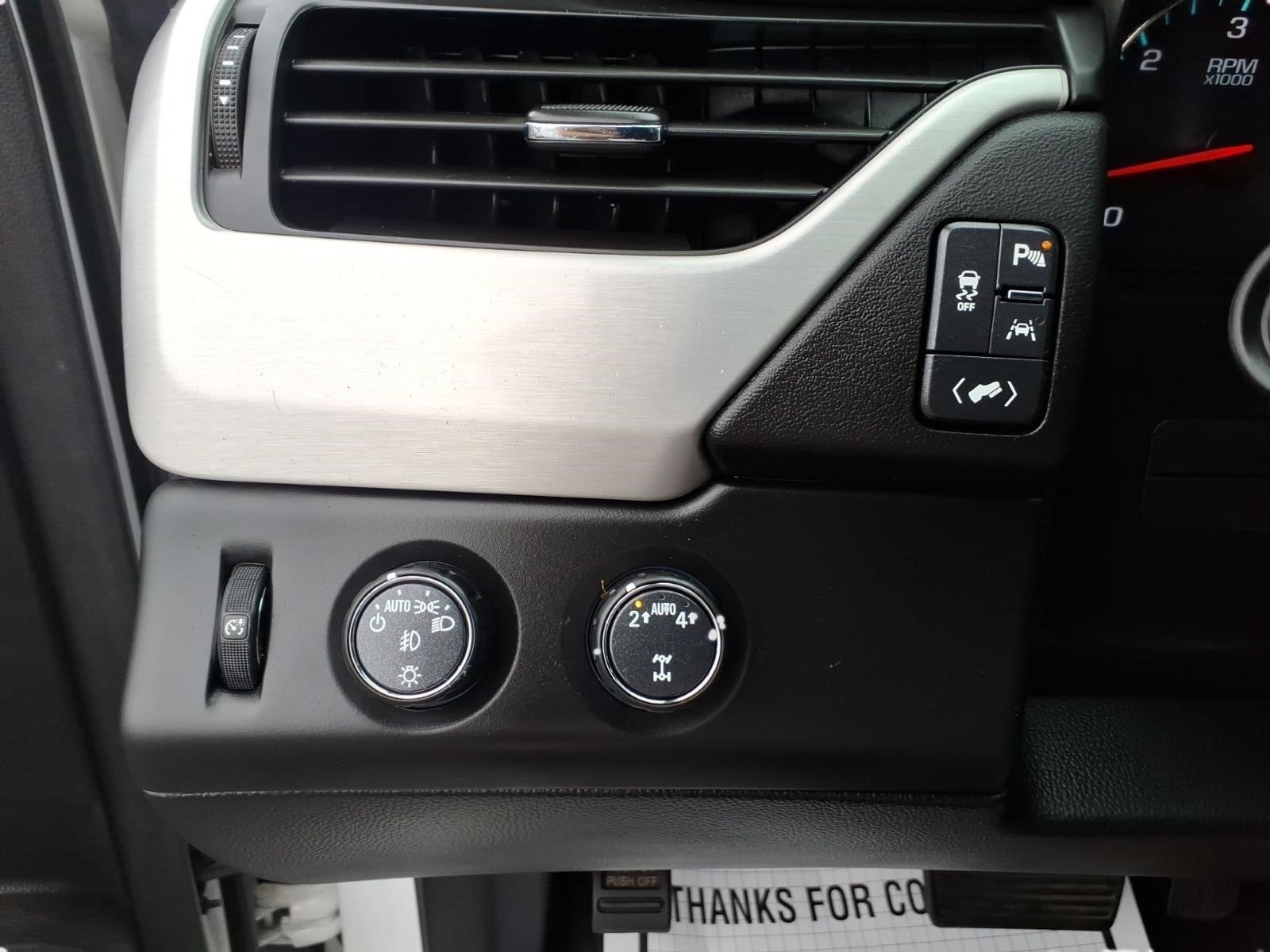 2020 GMC Yukon XL SLT Standard Edition