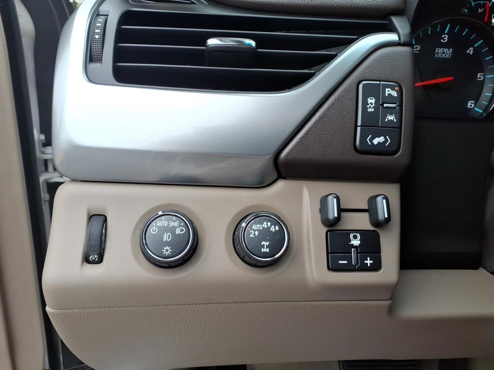 2017 Chevrolet Suburban Premier