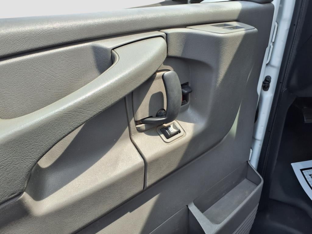 2015 GMC Savana 2500