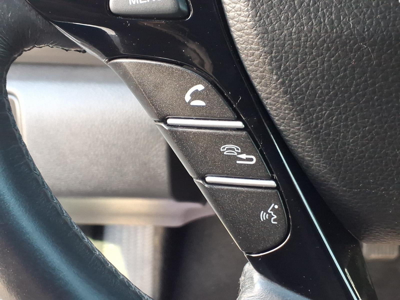 2017 Honda Accord EX-L w/Navi w/Honda Sensing