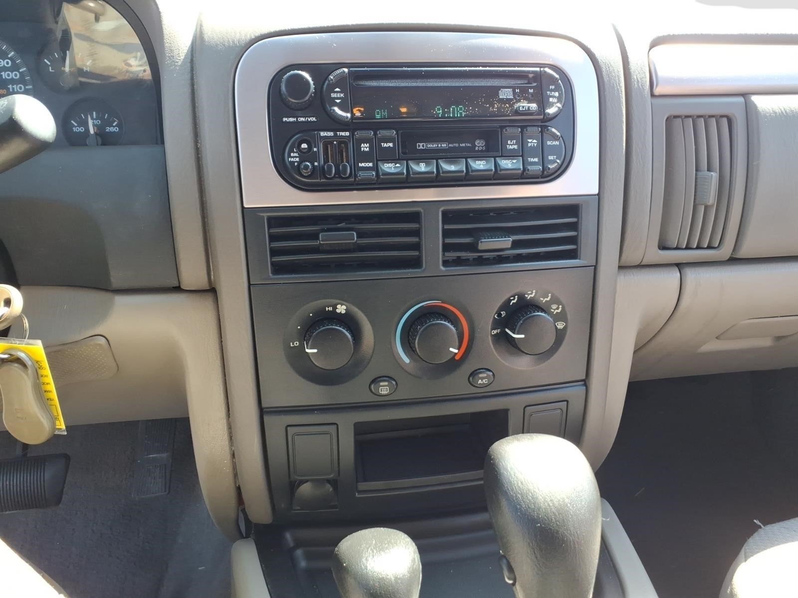 2003 Jeep Grand Cherokee Laredo