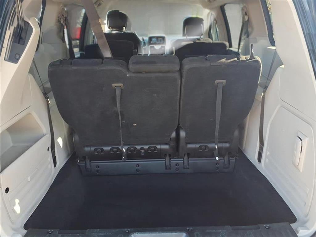 2011 Chrysler Town and Country Touring