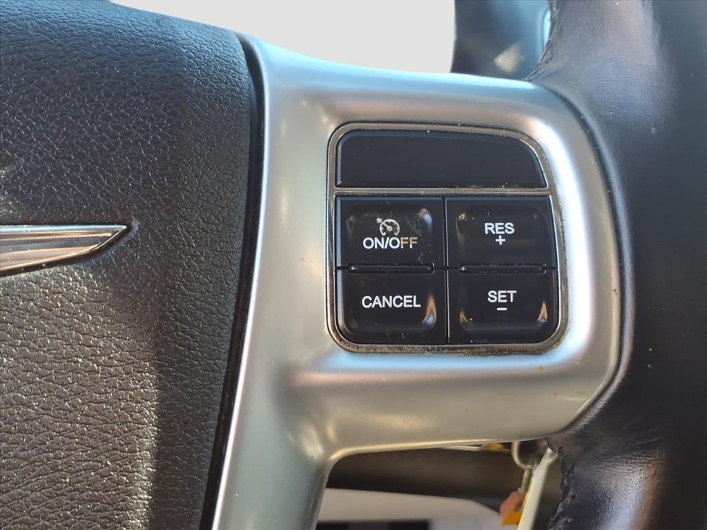 2011 Chrysler Town and Country Touring