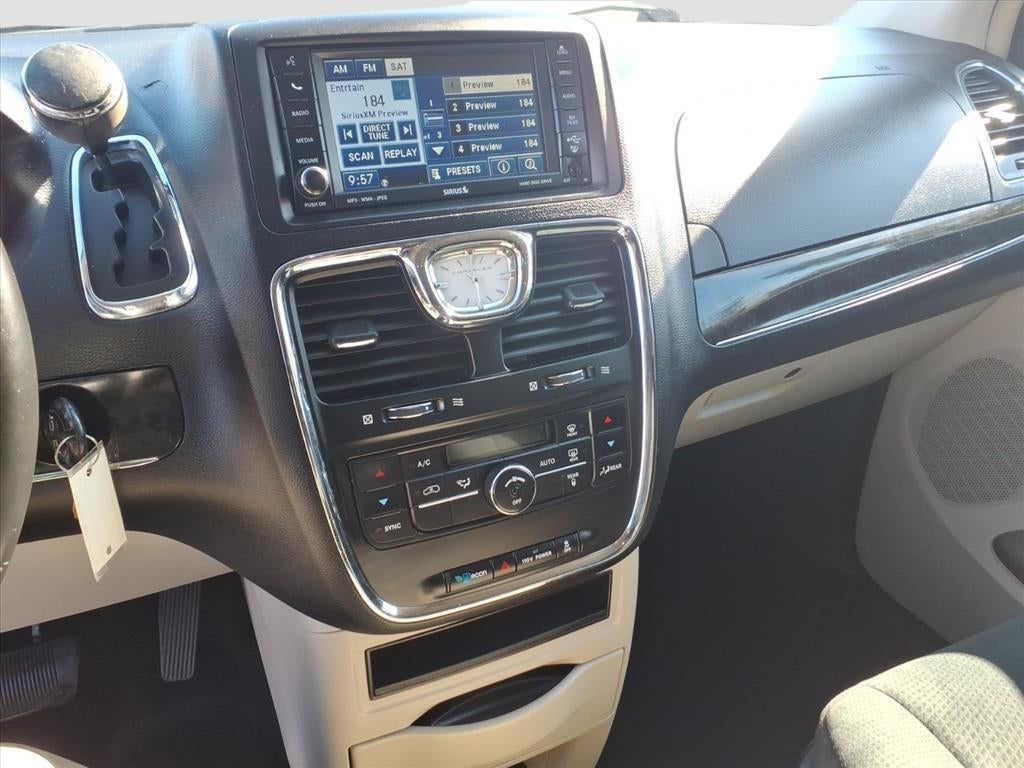 2011 Chrysler Town and Country Touring