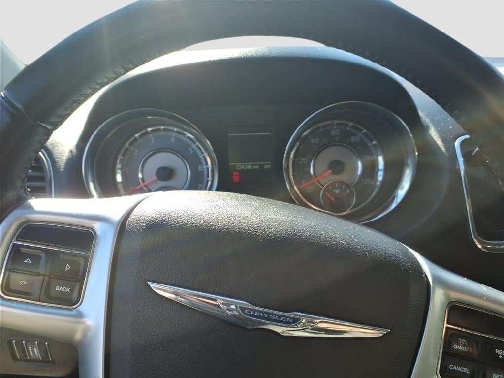 2011 Chrysler Town and Country Touring