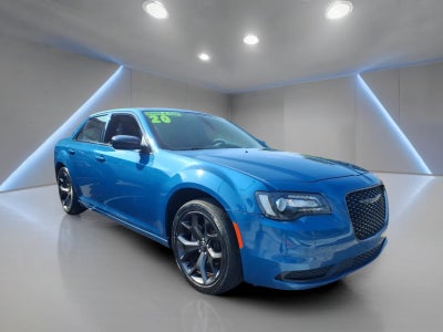 2020 Chrysler 300 Touring