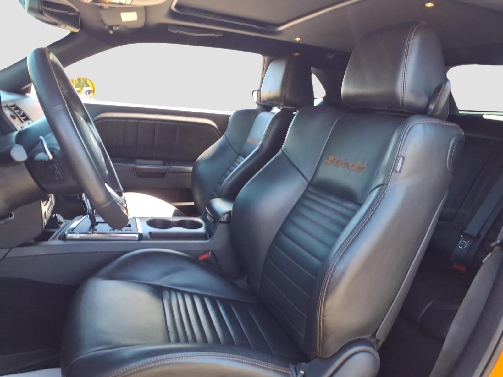 2014 Dodge Challenger SHAKER PKG