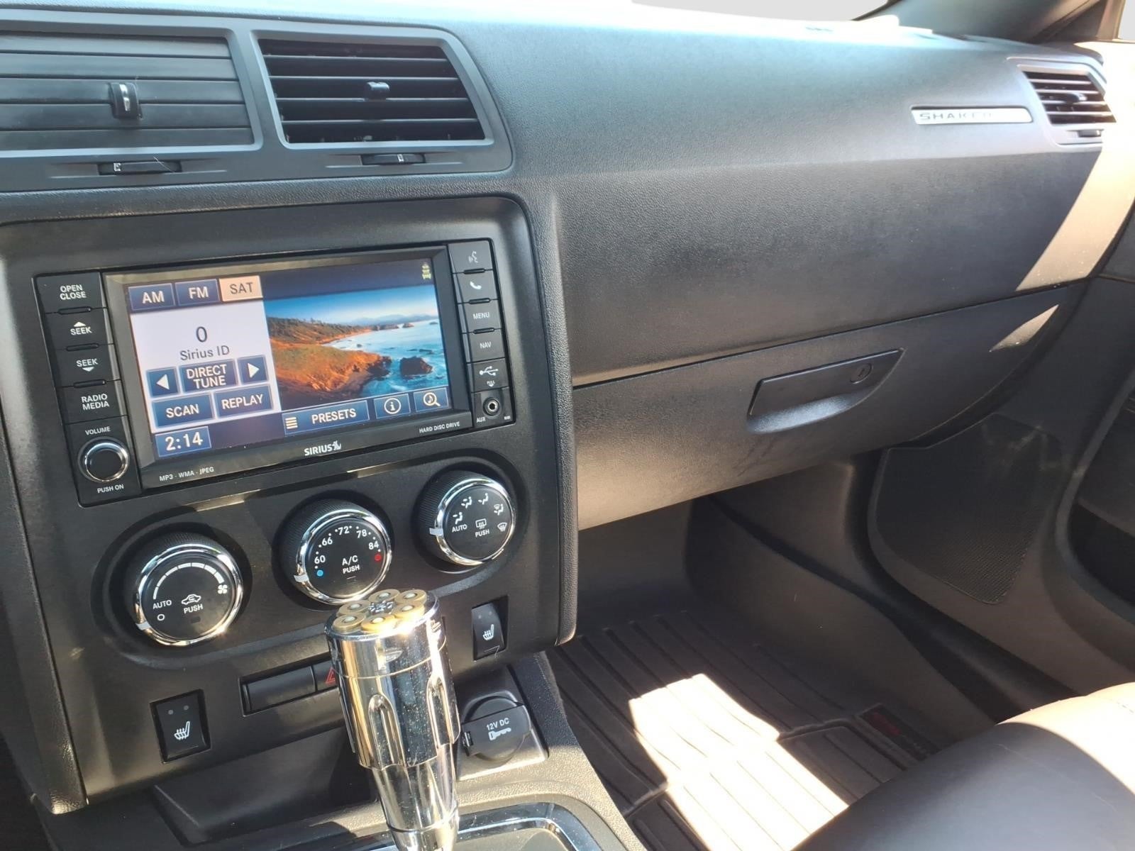 2014 Dodge Challenger SHAKER PKG