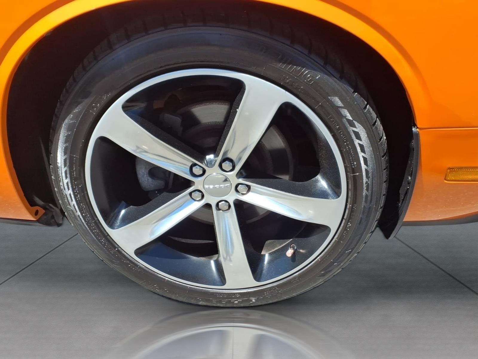2014 Dodge Challenger SHAKER PKG