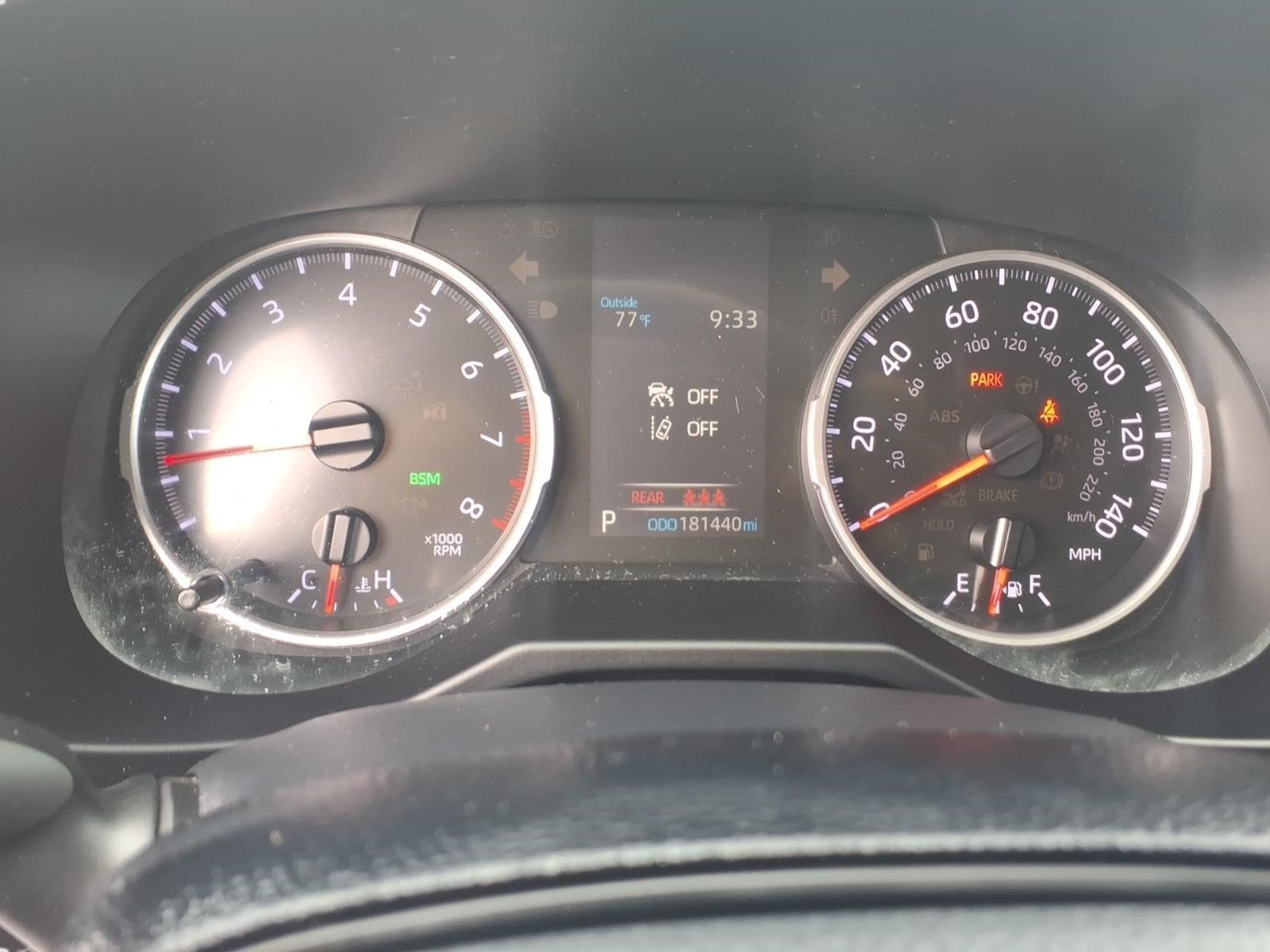 2020 Toyota RAV4 LE