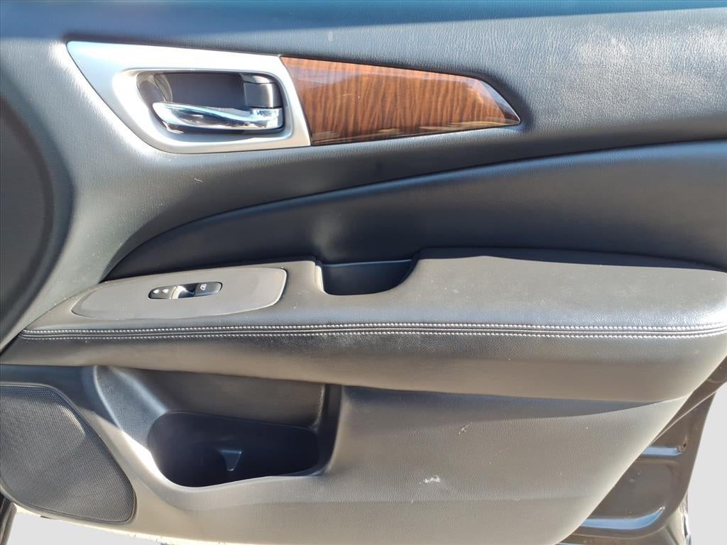 2015 Nissan Pathfinder Platinum