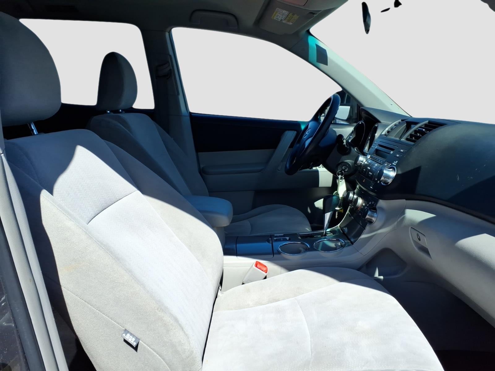 2012 Toyota Highlander Base