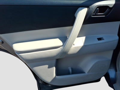 2012 Toyota Highlander Base