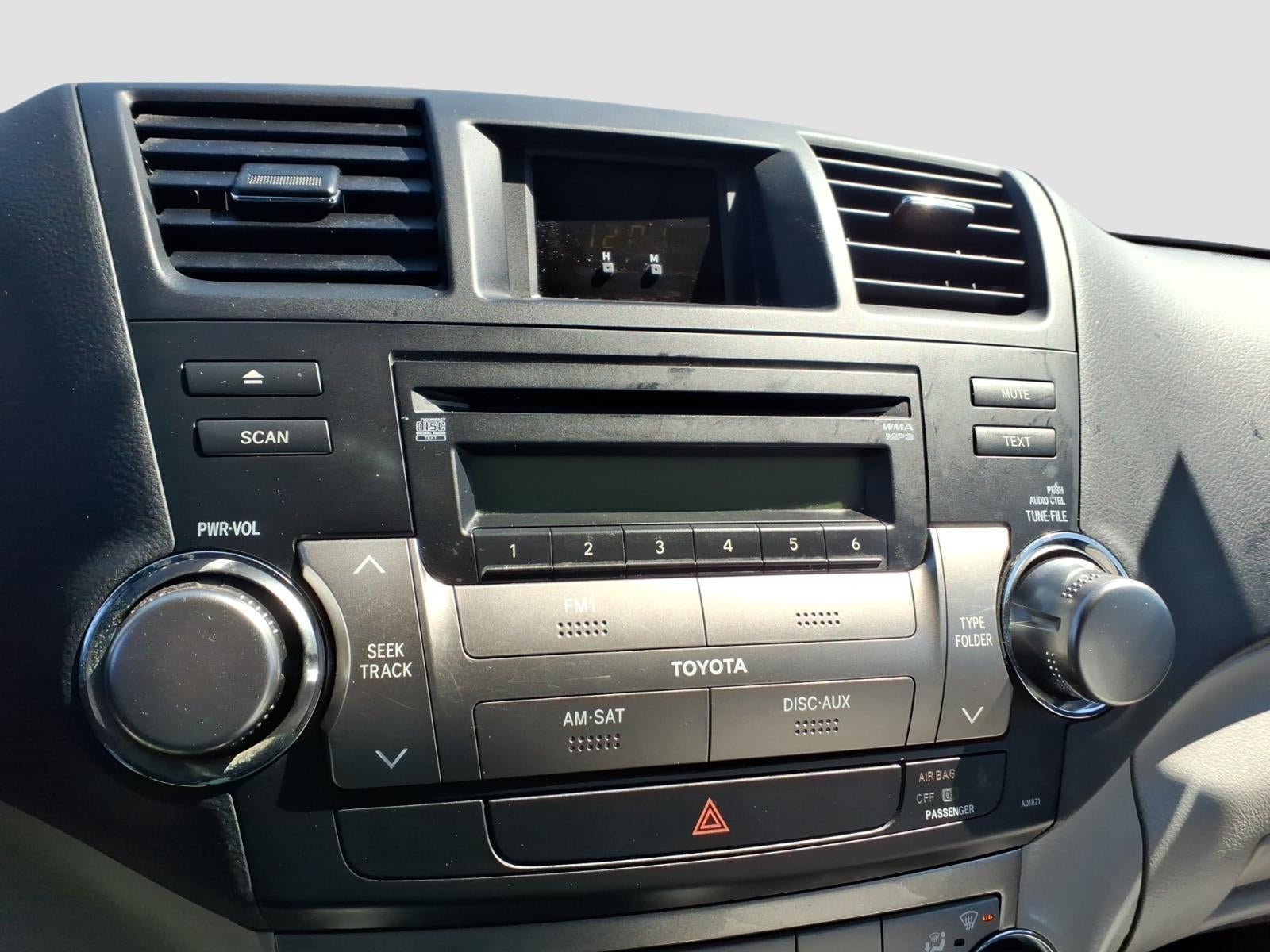 2012 Toyota Highlander Base