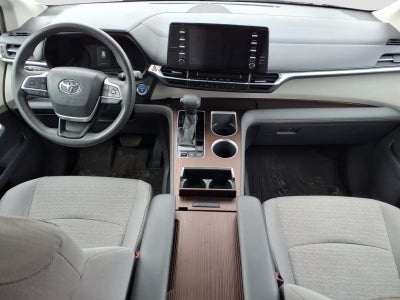 2021 Toyota Sienna LE 8-Passenger