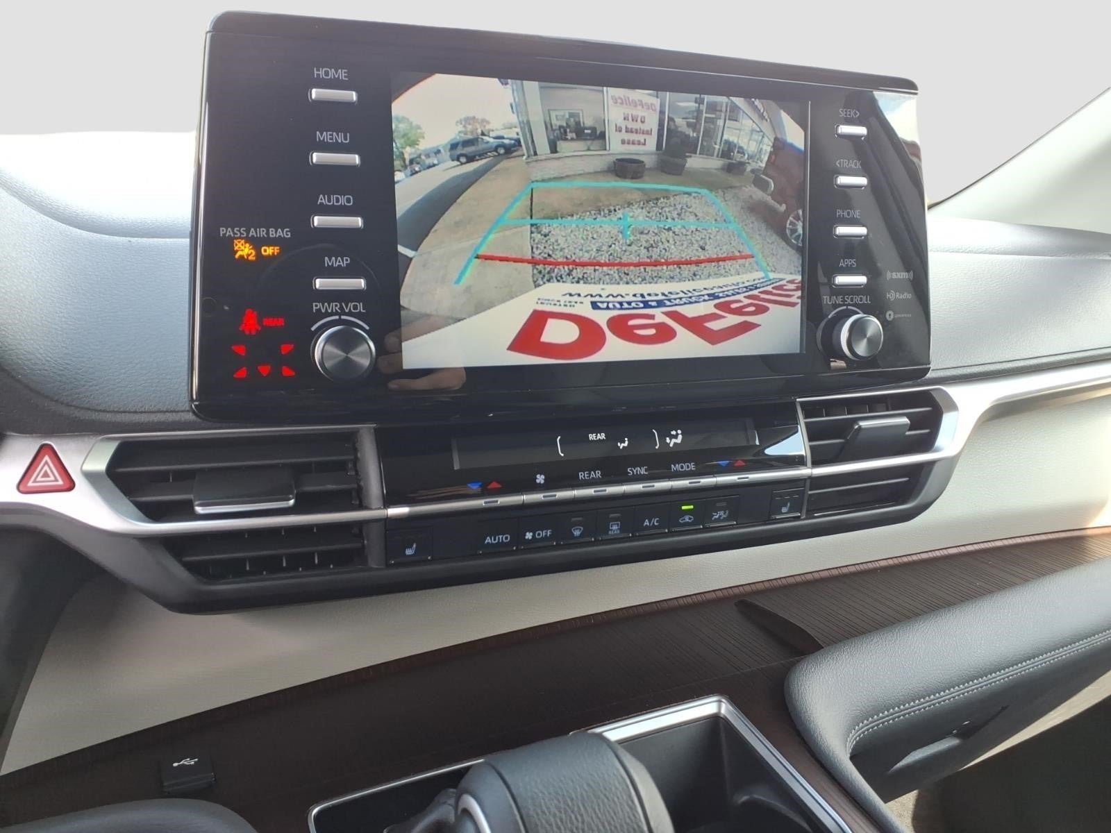 2021 Toyota Sienna XLE 7-Passenger