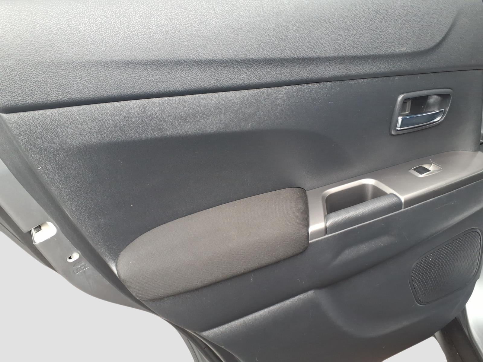 2021 Mitsubishi Outlander Sport SE