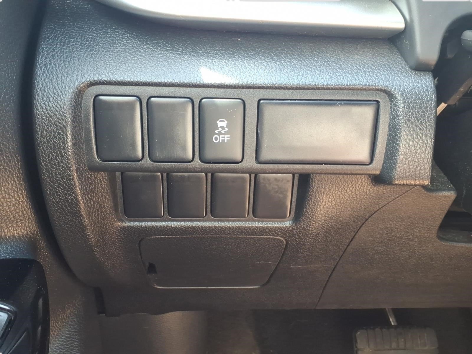 2019 Mitsubishi Eclipse Cross LE