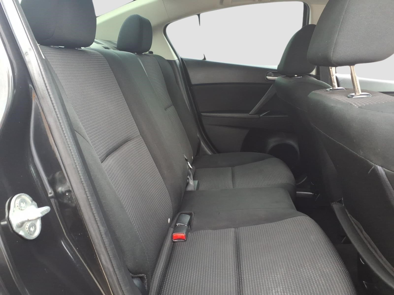 2013 Mazda Mazda3 i SV